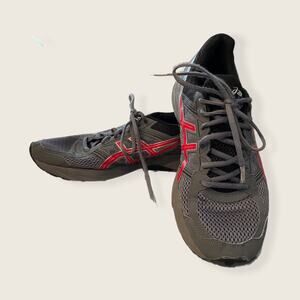 Men’s asics sneakers size 11